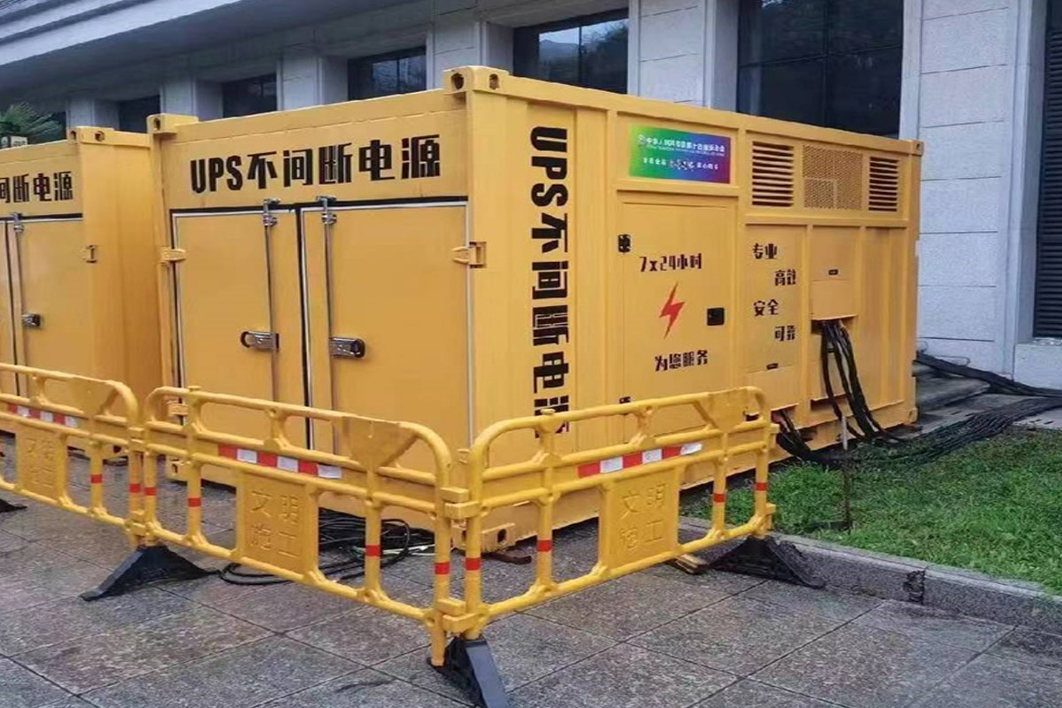 叠彩发电机租赁施工现场